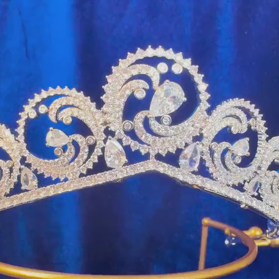 Princess Charlene The Ocean Royal Tiara Cubic Zirconia American Diamond Wedding Crown Jewels Silver Bridal Headpiece Elegant Wave Scroll