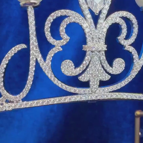 Queen Letizia of Spain Pearl Fleur de Lys Tiara Royal Jewelry Cubic Zirconia Diamond Bridal Wedding Crown Silver Classic Baroque Headpiece